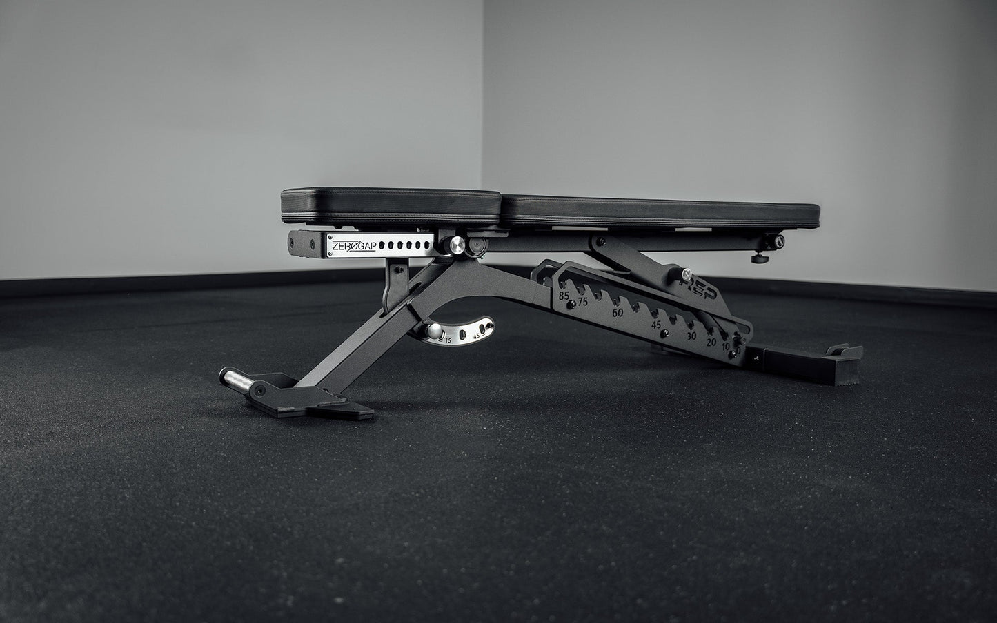 BlackWing™ - Adjustable Bench