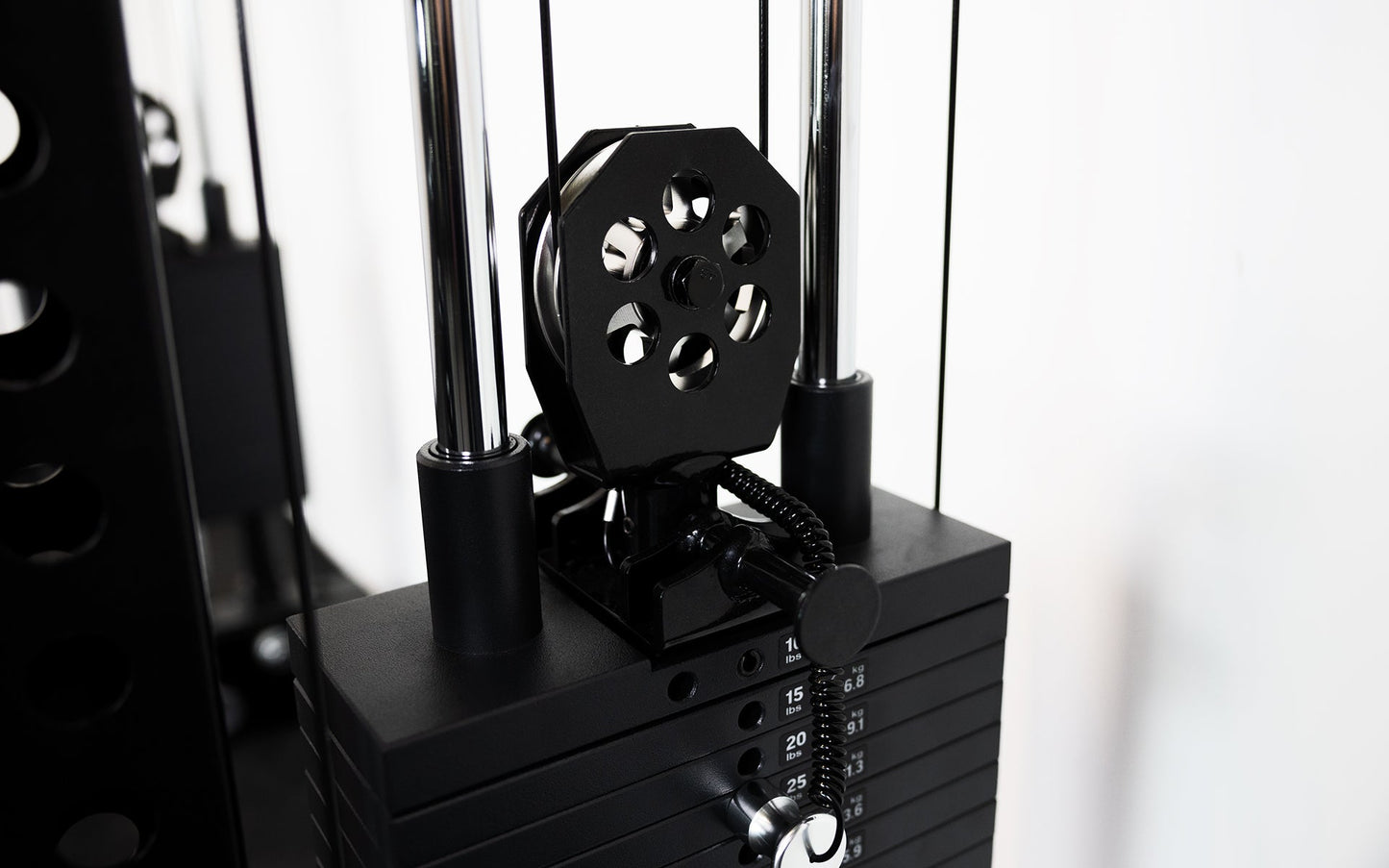 Athena® - Wall-Mounted Builder